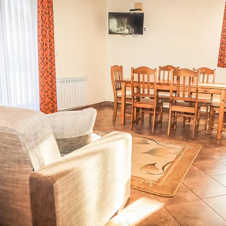 Pod Świerkami Kacwin Zewnętrze zdjęcie